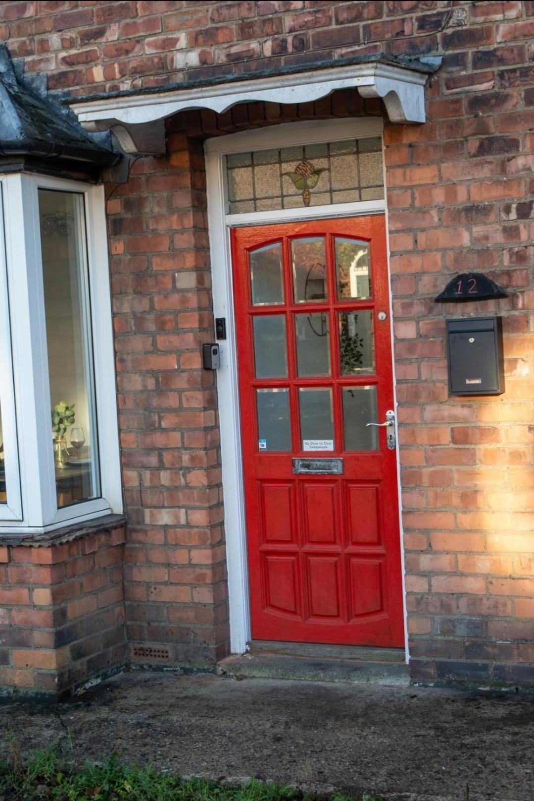 Charming York House- Walking Distance To Town Centre Villa Екстериор снимка